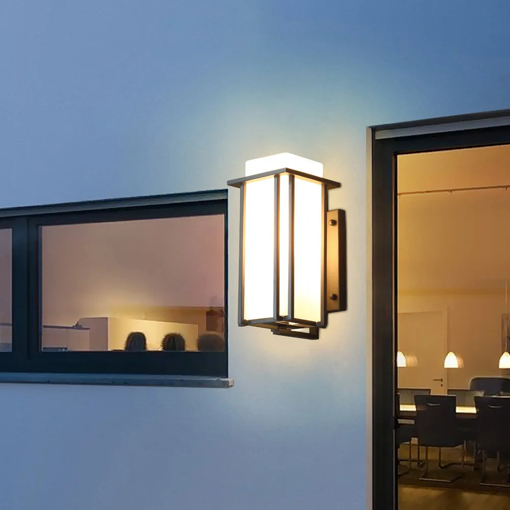 Bymaocar 110V Elegant American Iron Outdoor Wall Lamp