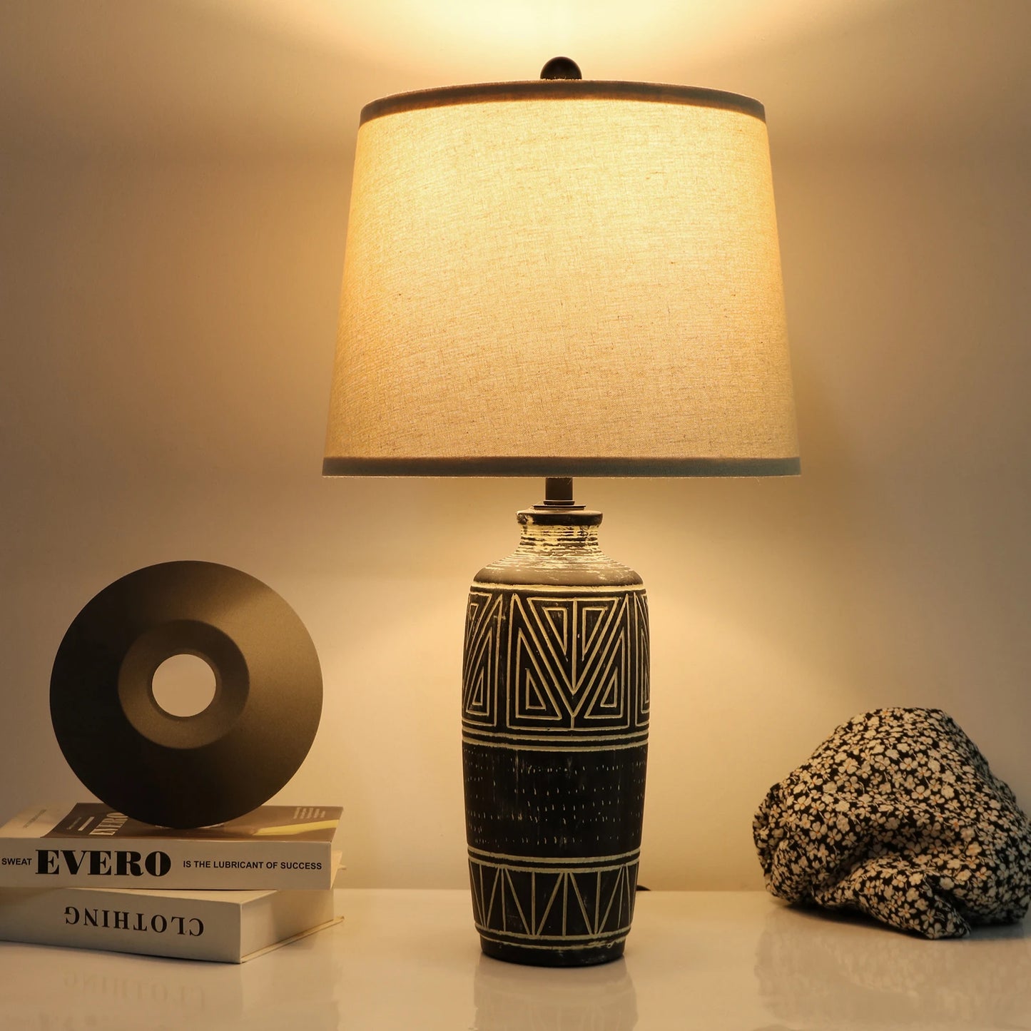 2 Pack 25 Inch Carved Geometric Ceramic Table Lamps Rustic Style
