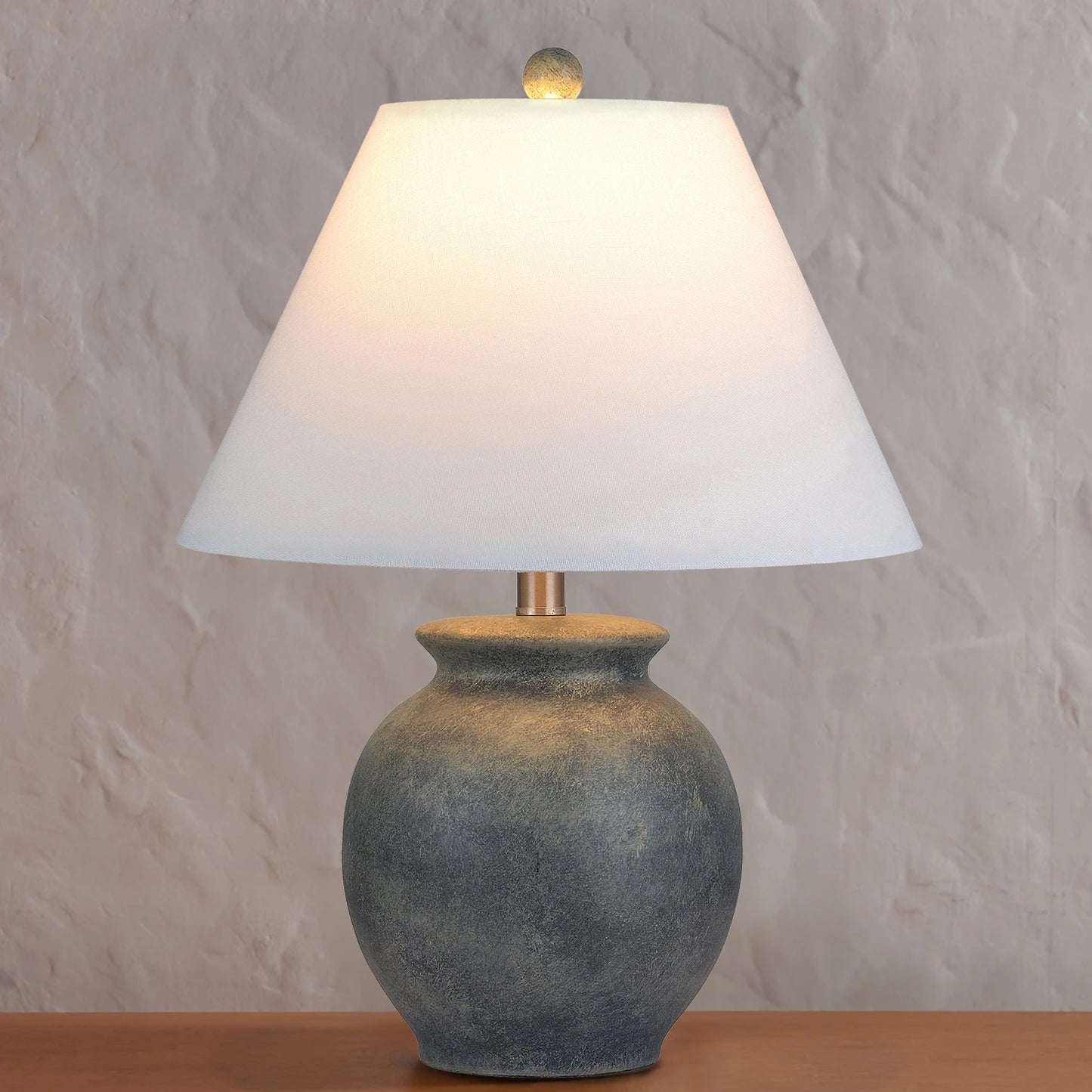21 Inch Rustic Ceramic Table Lamp in Distressed Grey and Black