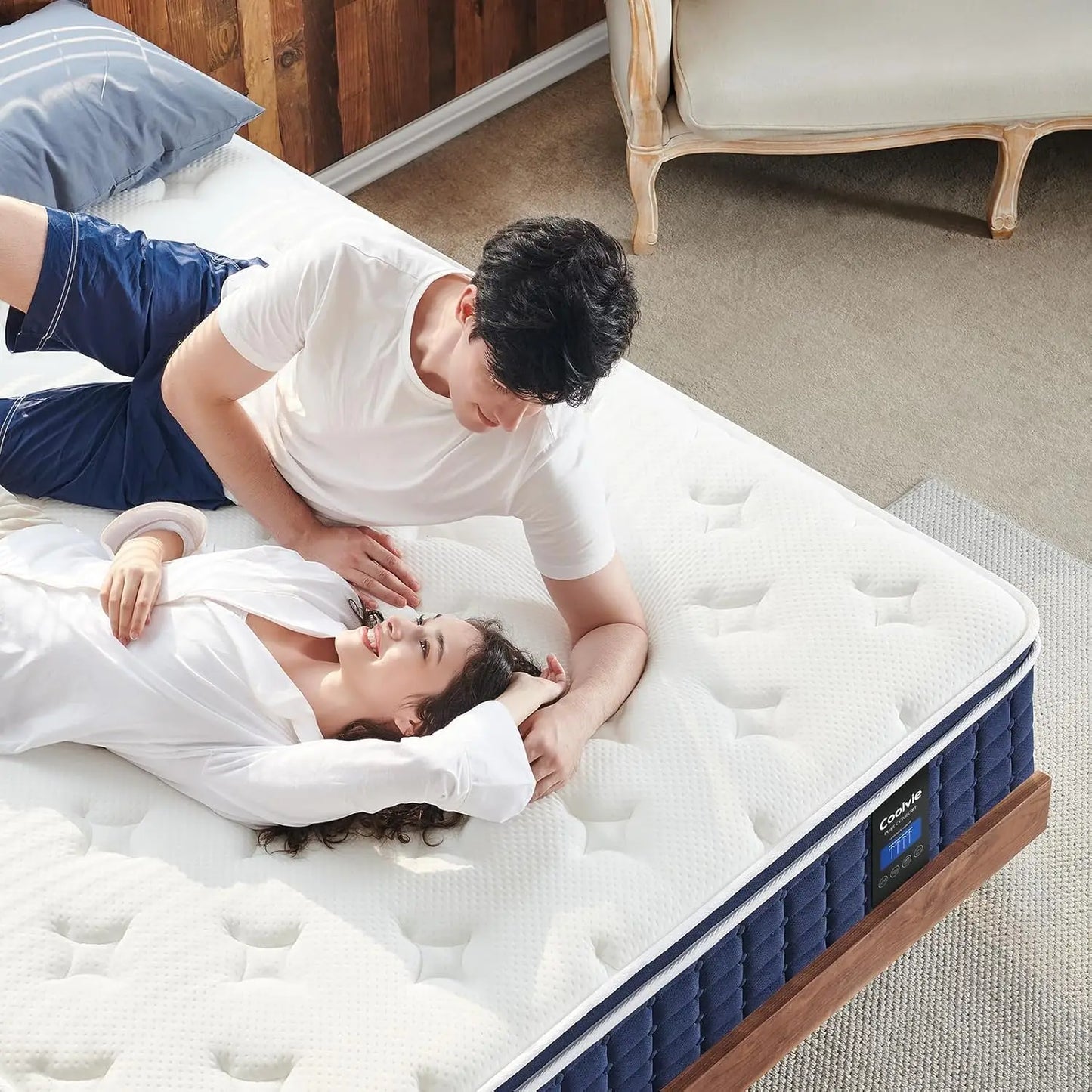 Cal King Hybrid Mattress with Memory Foam and Pocket Springs